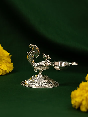 Mor Diya Crafted in 925 Silver