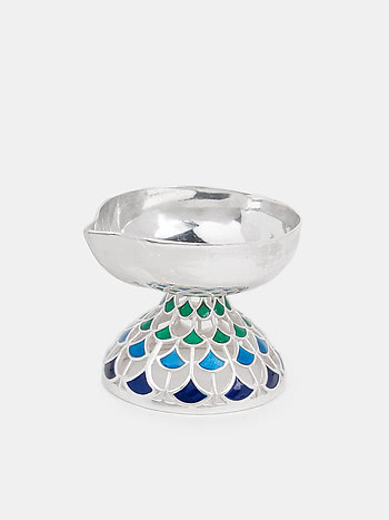 Own your plumes Diya Crafted in 925 Silver