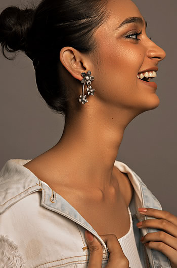 Trace L Earrings