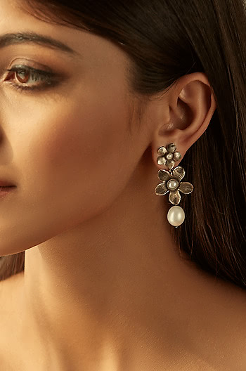 Rei K Earrings