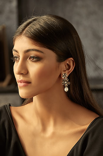 Rei K Earrings
