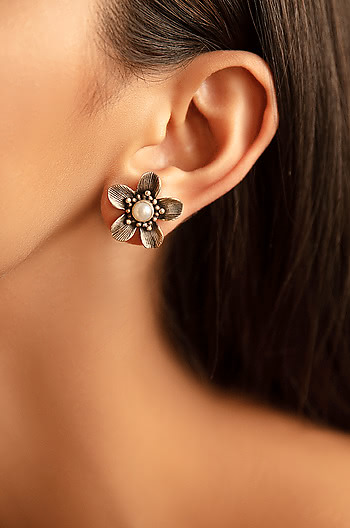 Shirin E Earrings Shirin E Earrings