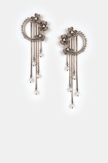 Amelia E Earrings Amelia E Earrings