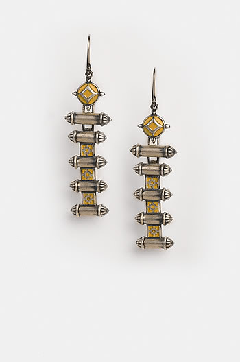 Antique Adhaata Pillar Earrings