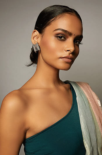 Antique Varya Jaali Earrings