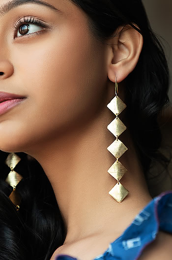 Checklist Earrings in Gold Plating