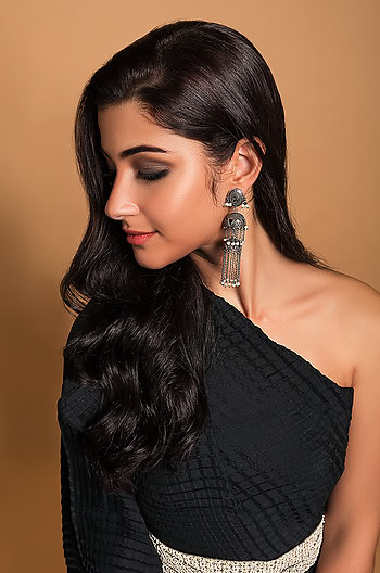 Gal on Fire Layered Jhumkis