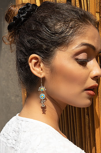 Antique Vakrai Earrings in 925 Silver