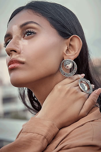 Chubby Cheeks Earrings