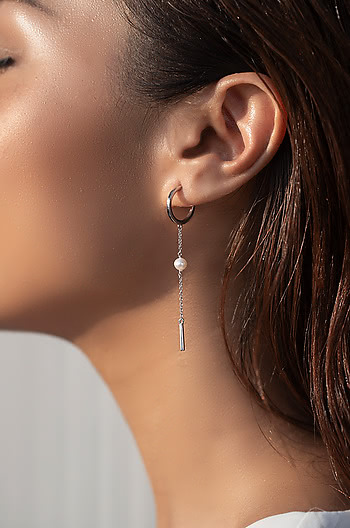 Minimal Vibes Earrings