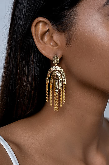 Chandelier Earrings in Gold Plating