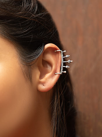 Details 129+ second piercing earrings latest
