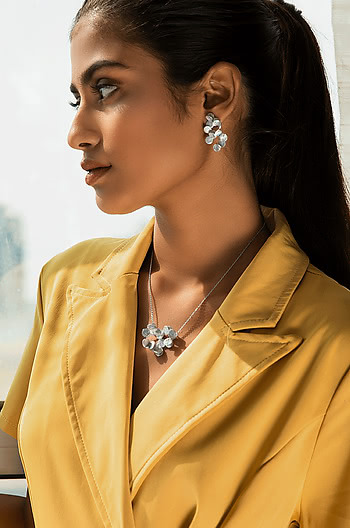 Yas Queen Earrings