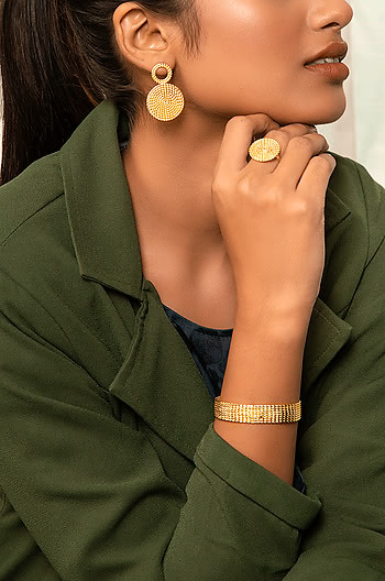 Perfect Wings Earrings in Gold Plating