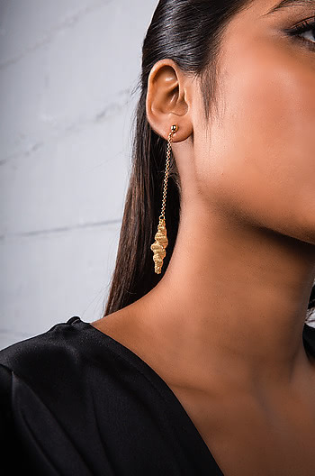 In Da Club Earrings in Gold Earrings