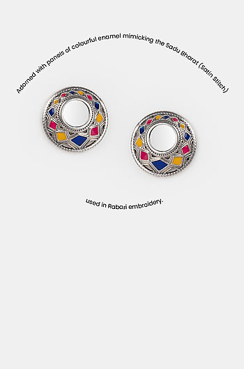 Sadu Bharat Style Studs