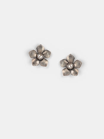 Murasaki S Studs in 925 Oxidised Silver