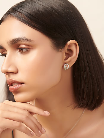 Buy flower stud earring for women in pure silver Daily wear