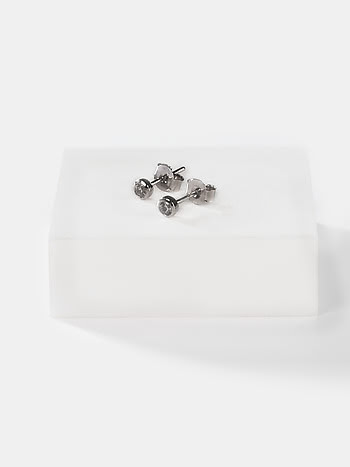 4 mm Stone See You Again Earrings in 925 Silver