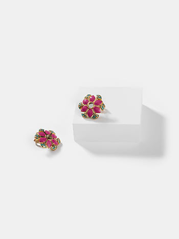 Baage Vich Earrings in Gold Plated Brass