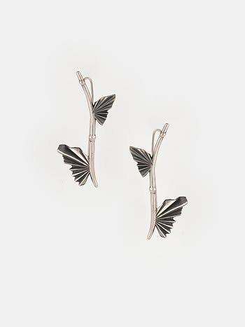 Oxidised Chasing My Ambitious Beliefs Earrings in 925 Silver