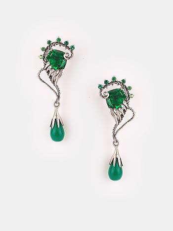 Discover Oxidized Earrings in 925 Silver