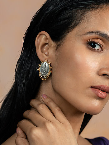 Mahileyaru Earrings in Dual Plated 925 Silver