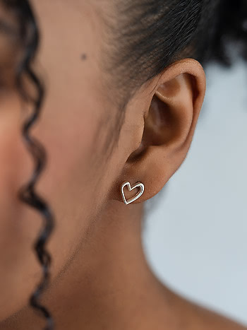 You and Your Loud Thoughts Stud Heart Earrings in 925 Silver