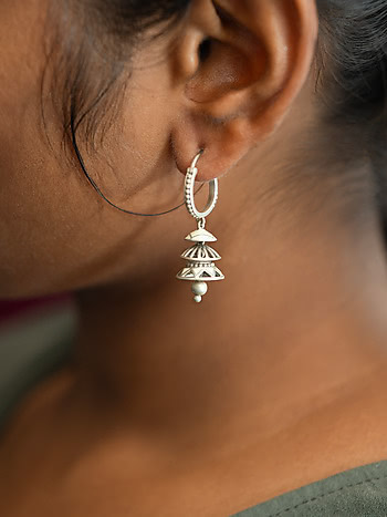 TriGumbaja Earrings in Oxidised 925 Silver