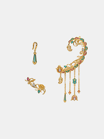 Mangani Mahul Mismatch Earcuffs in Gold Plated 925 Silver