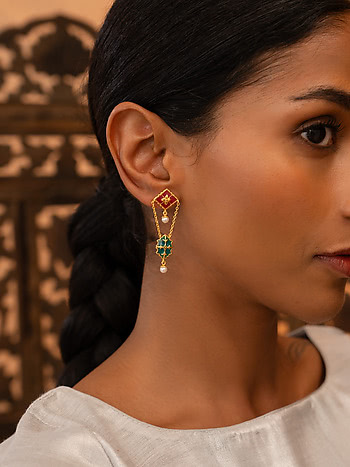 Soneha Earrings In Gold Plated 925 Silver