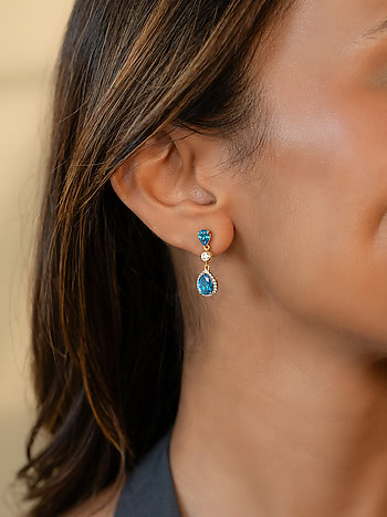 Magic Touch Earrings Crafted in 925 Silver