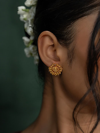 Ananya Earrings in Gold Plated 925 Silver
