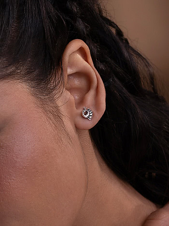 Manmauji Stud Earrings in 925 Silver