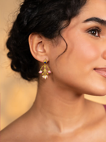 Nalini Karnaphool Earrings in Gold Plated 925 Silver