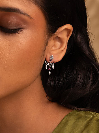 The Fiercely Protective Elephant Earrings in 925 Silver
