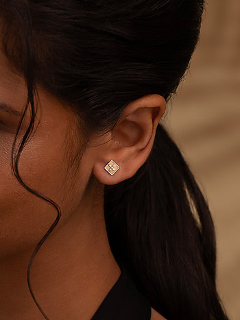 Chatushkona Earrings in Oxidised 925 Silver