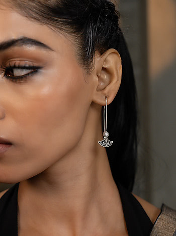 Audacious Axe Earrings in 925 Silver