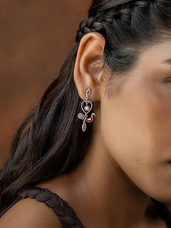 Vihag Earrings in 925 Silver