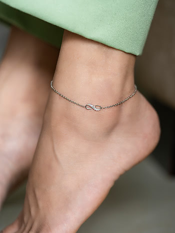 On the Loop Infinity Anklet in 925 Silver