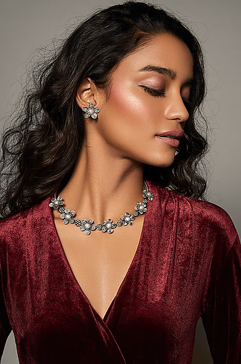 Becky H Necklace