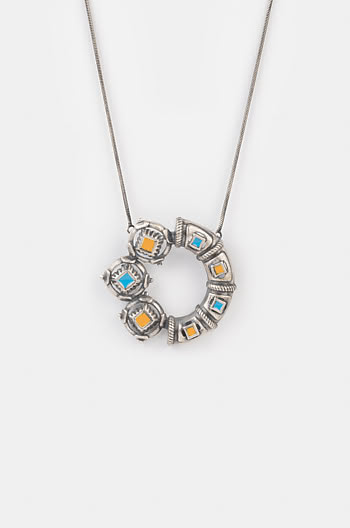 Karmuka Sculpture Necklace Karmuka Sculpture Necklace