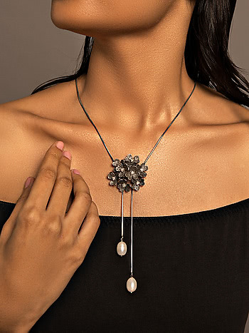 Amelia E Necklace in 925 Oxidised Silver