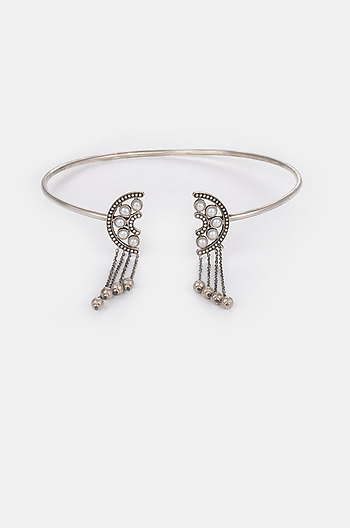 No Mani Needed Necklace