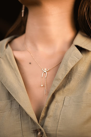 Slick Mode Necklace in Gold Plating