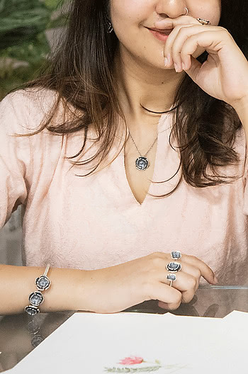 Push Forward Necklace