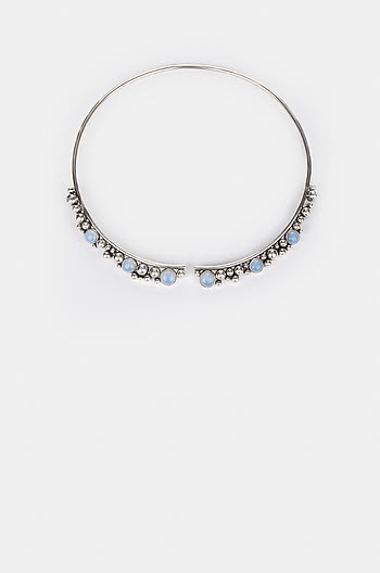 A Windy Walk Necklace