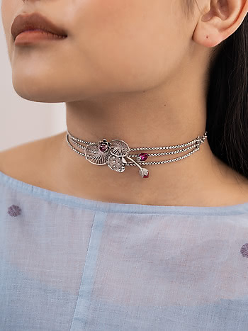 Oxidised Rise Above Judgements Choker in 925 Silver