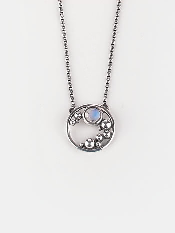 A Quiet Dawn Necklace in 925 Silver