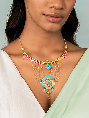 Iski Uski Necklace in Gold Plated Alloy